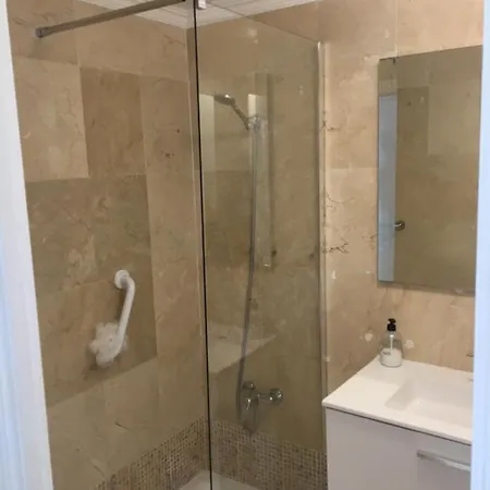 Arenas Lägenhetshotell 4*